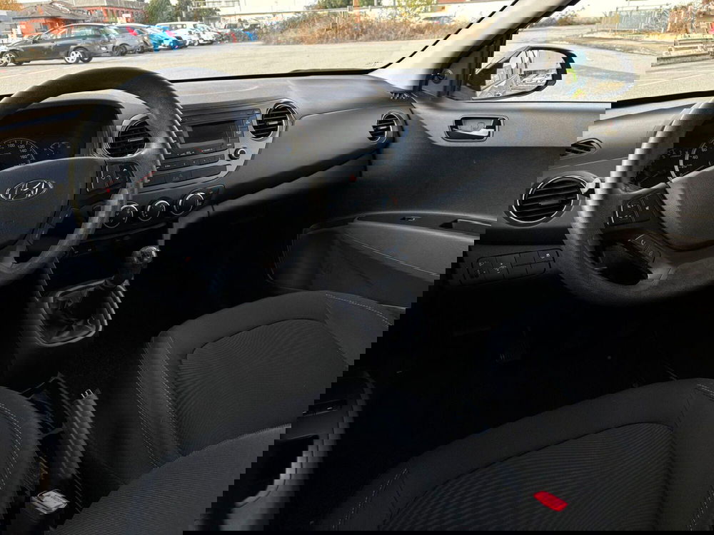 Hyundai i10 usata a Vercelli (9)
