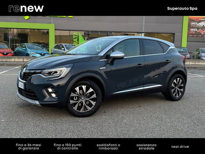 Renault Captur 1.6 full hybrid Techno 145cv auto del 2023 usata a Albano Vercellese