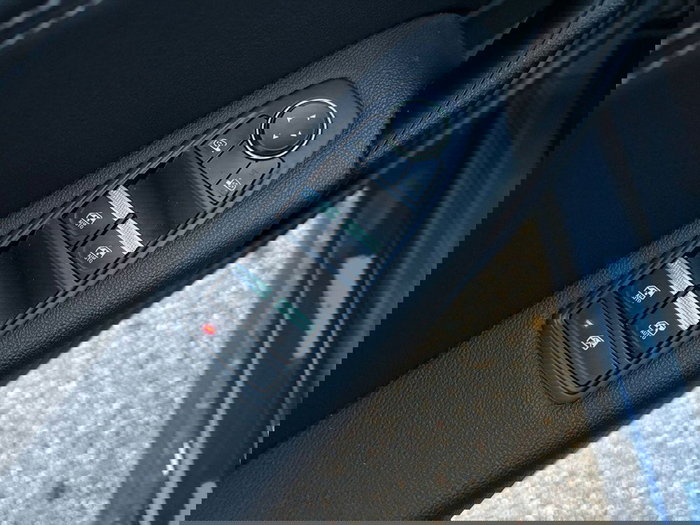 Renault Captur usata a Vercelli (7)