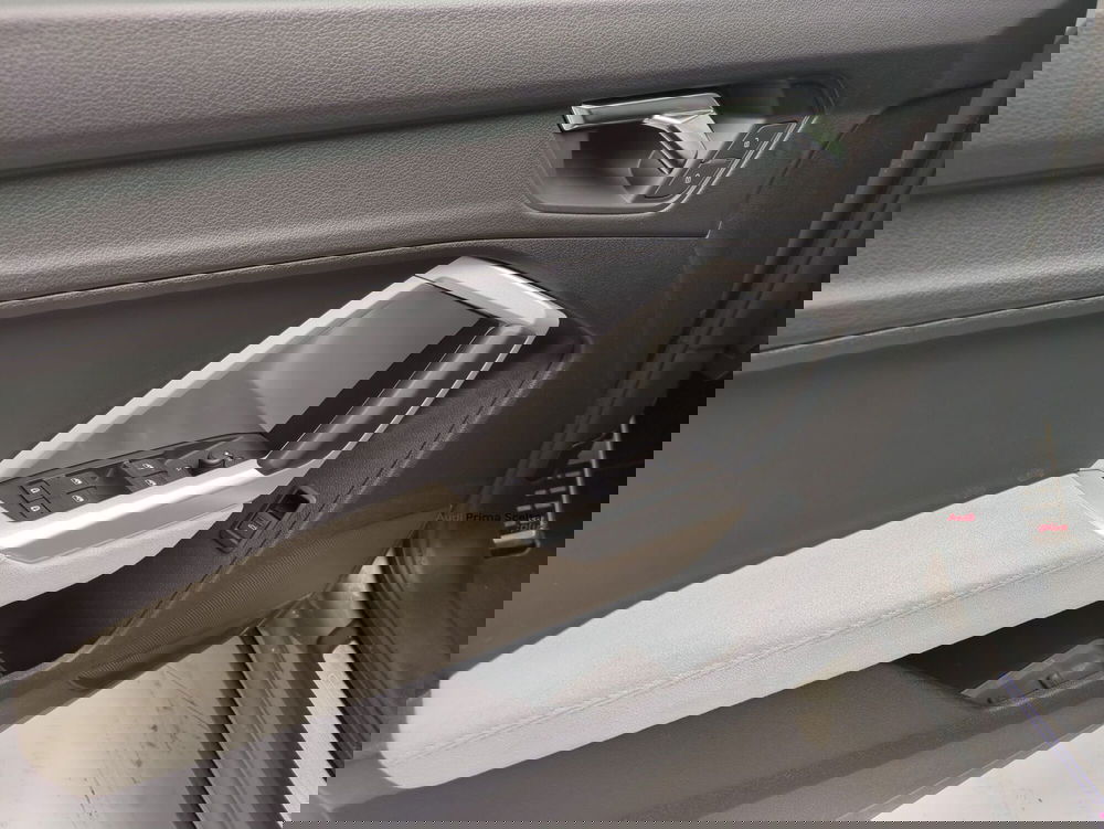 Audi Q3 Sportback usata a Avellino (18)