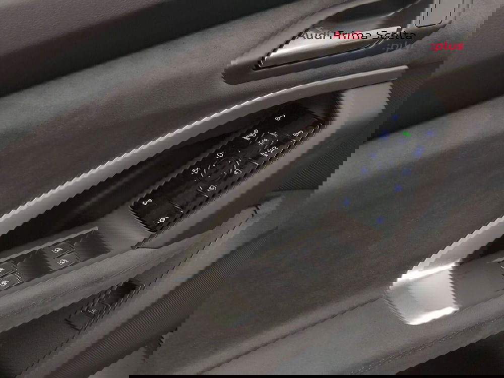 Audi Q5 Sportback nuova a Avellino (18)