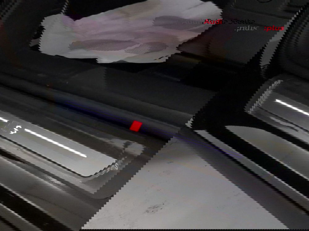 Audi Q5 Sportback nuova a Avellino (19)