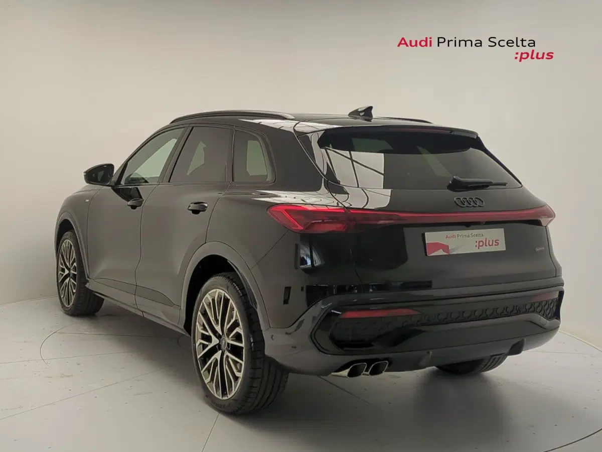 Audi Q5 Sportback nuova a Avellino (5)