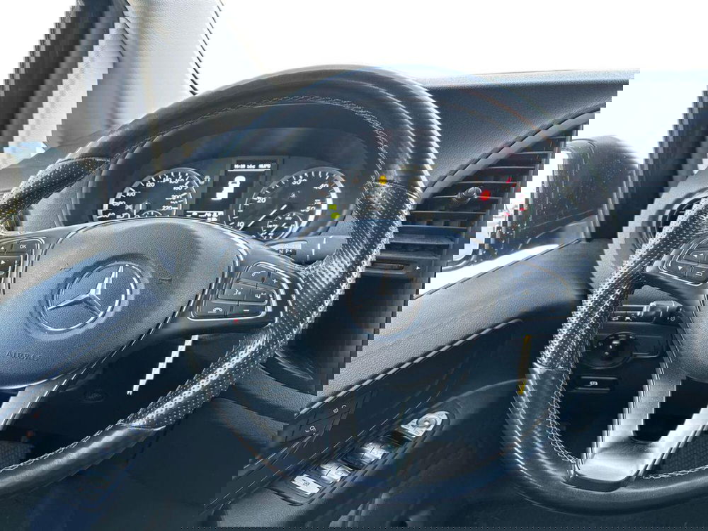 Mercedes-Benz Vito usata a Milano (11)