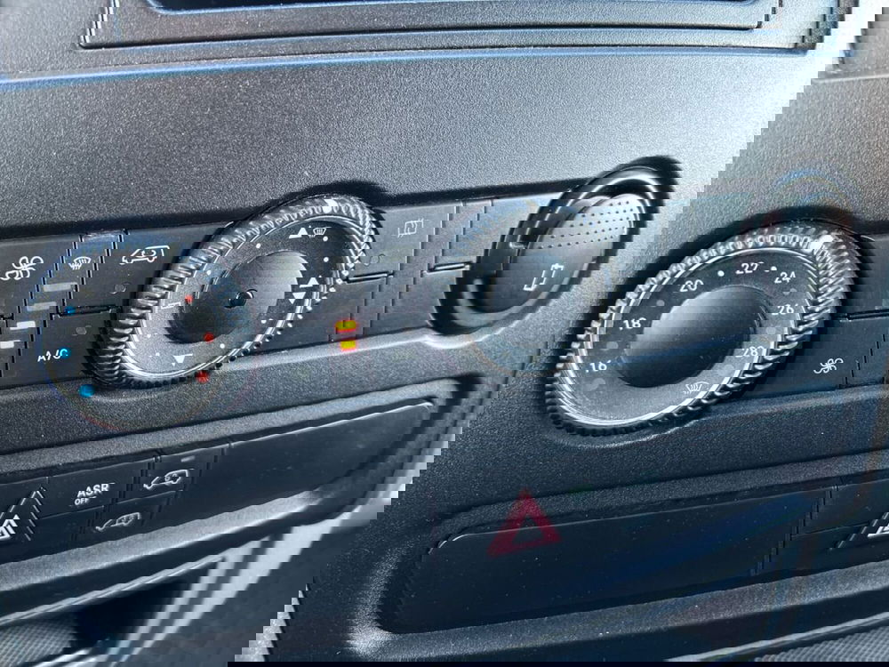 Mercedes-Benz Sprinter usata a Milano (14)