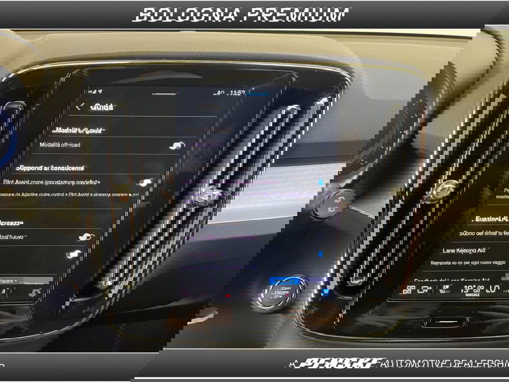 Volvo XC40 usata a Bologna (13)