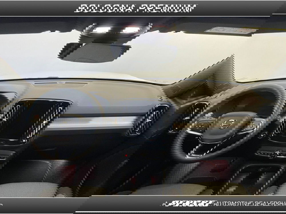 Volvo XC40 usata a Bologna (4)