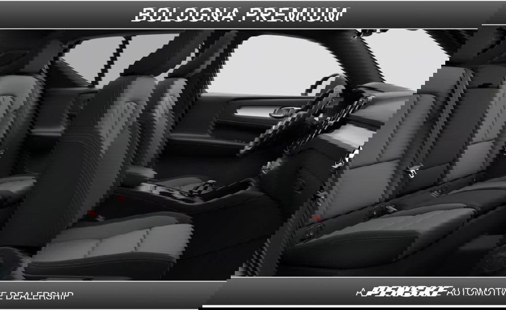 Volvo XC40 nuova a Bologna (4)