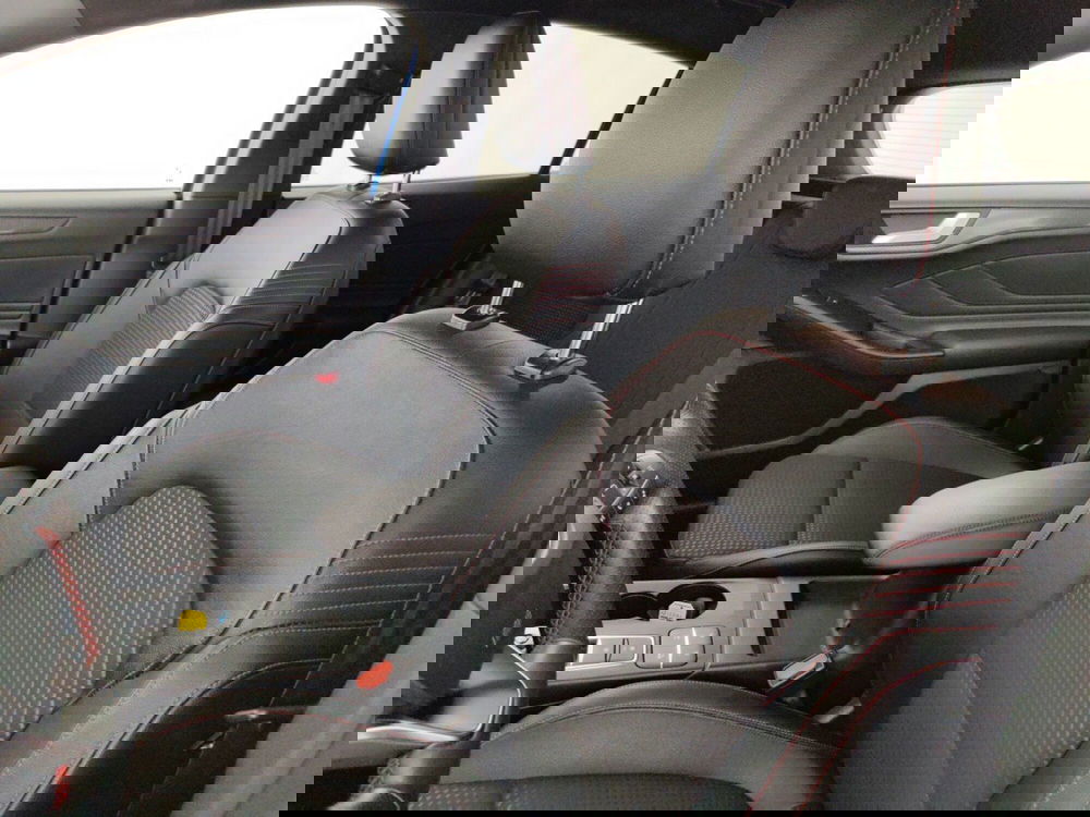 Ford Focus usata a La Spezia (9)