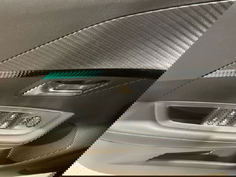 Peugeot 208 usata a Salerno (13)