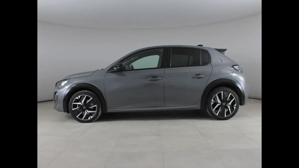 Peugeot 208 usata a Palermo (2)