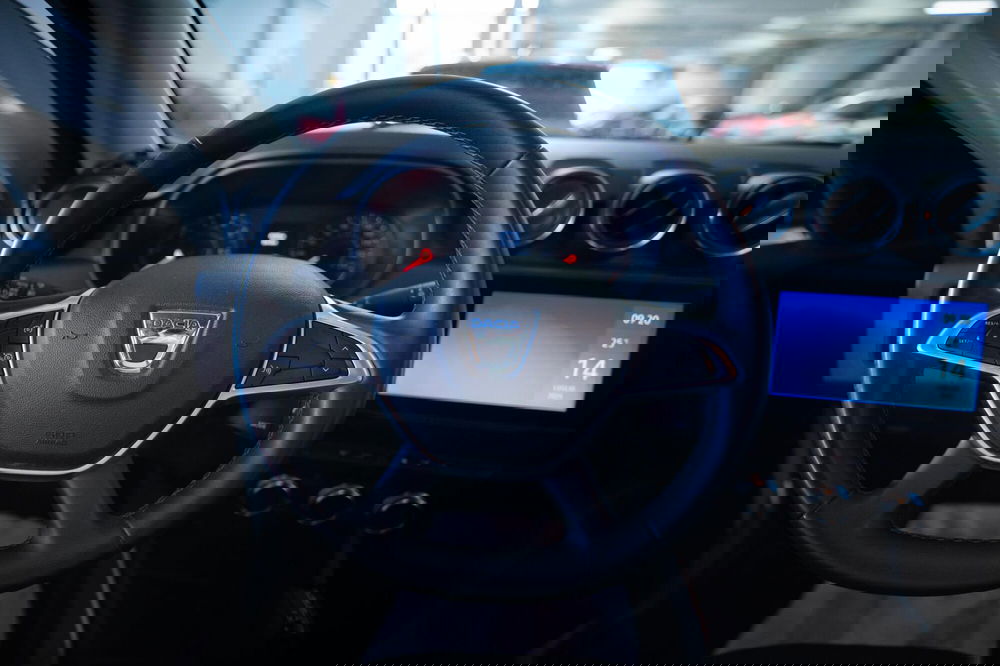 Dacia Duster usata a Torino (8)