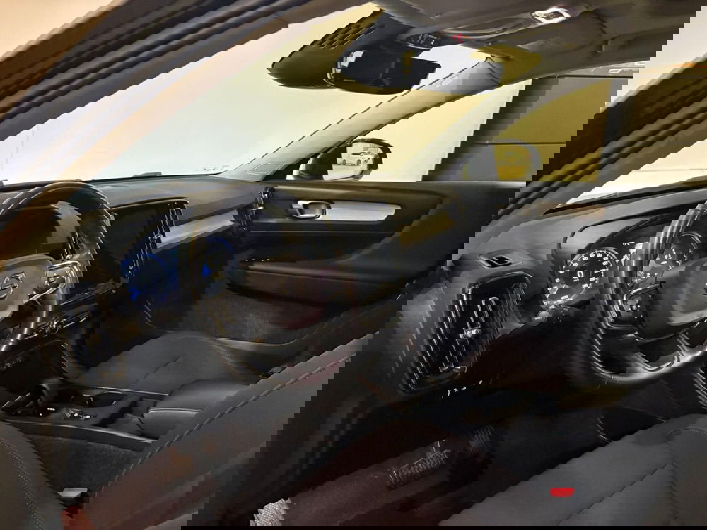 Volvo XC40 usata a Monza e Brianza (10)