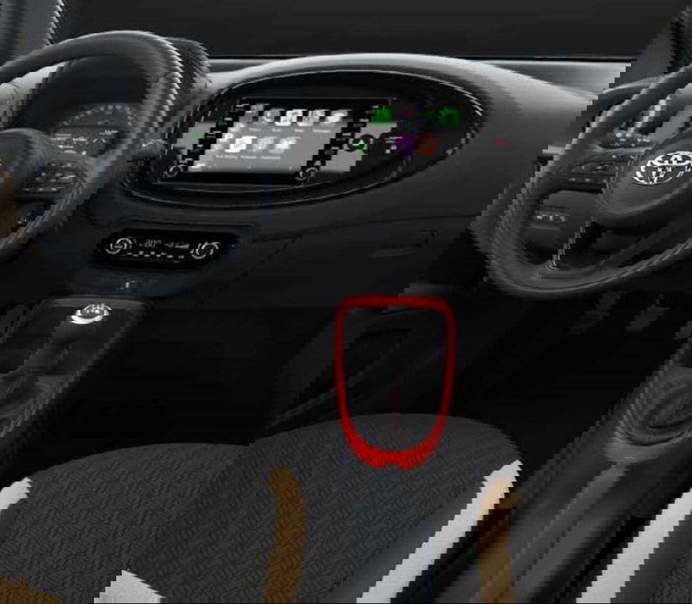 Toyota Aygo X nuova a Modena (2)