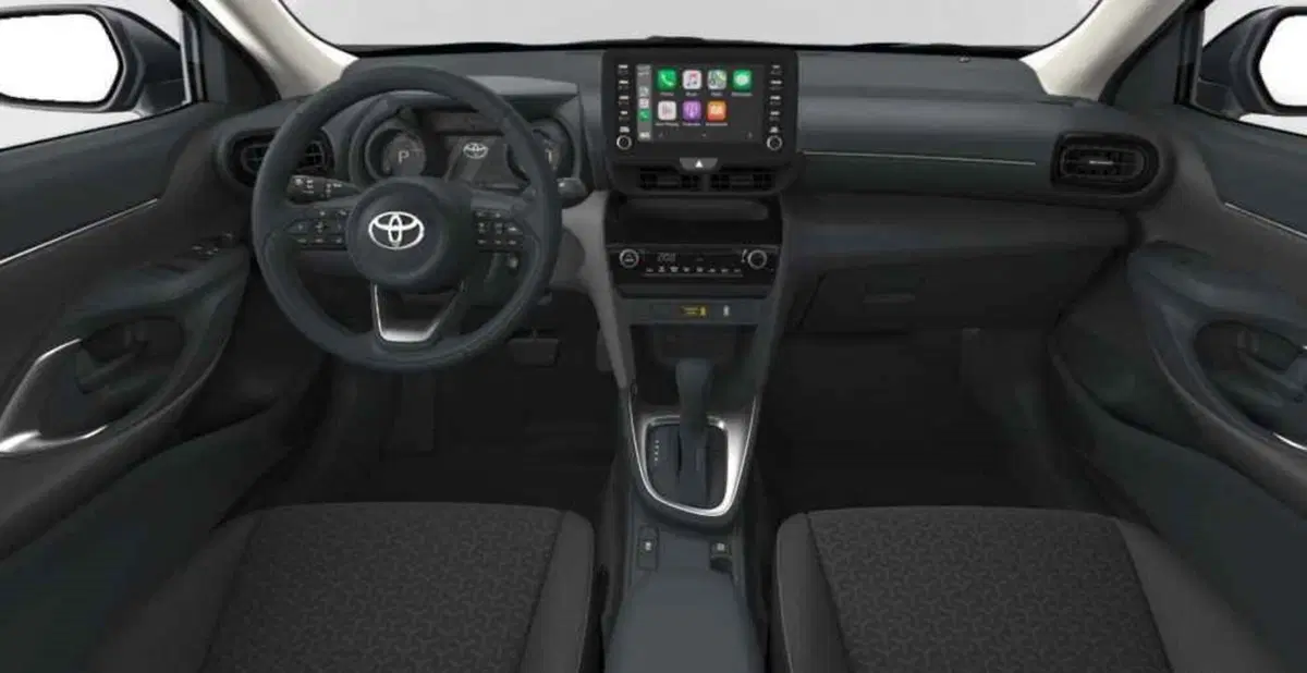 Toyota Yaris Cross nuova a Modena (2)