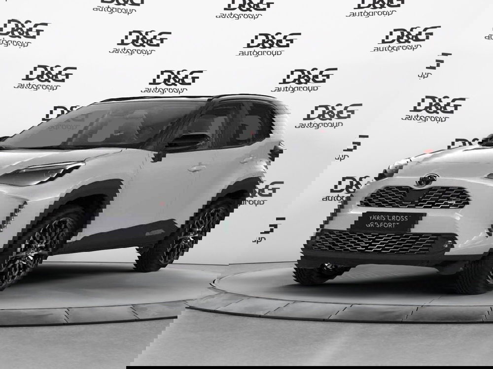 Toyota Yaris Cross nuova a Modena