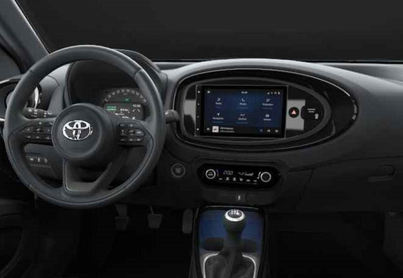 Toyota Aygo X nuova a Modena (2)