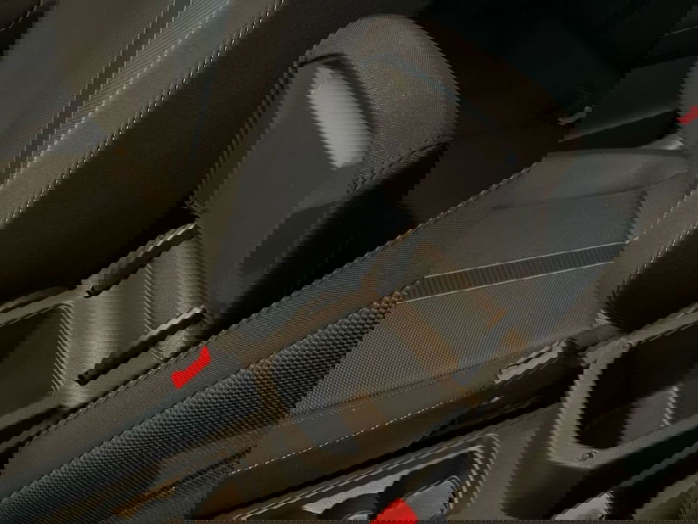 Volkswagen T-Roc usata a Prato (16)