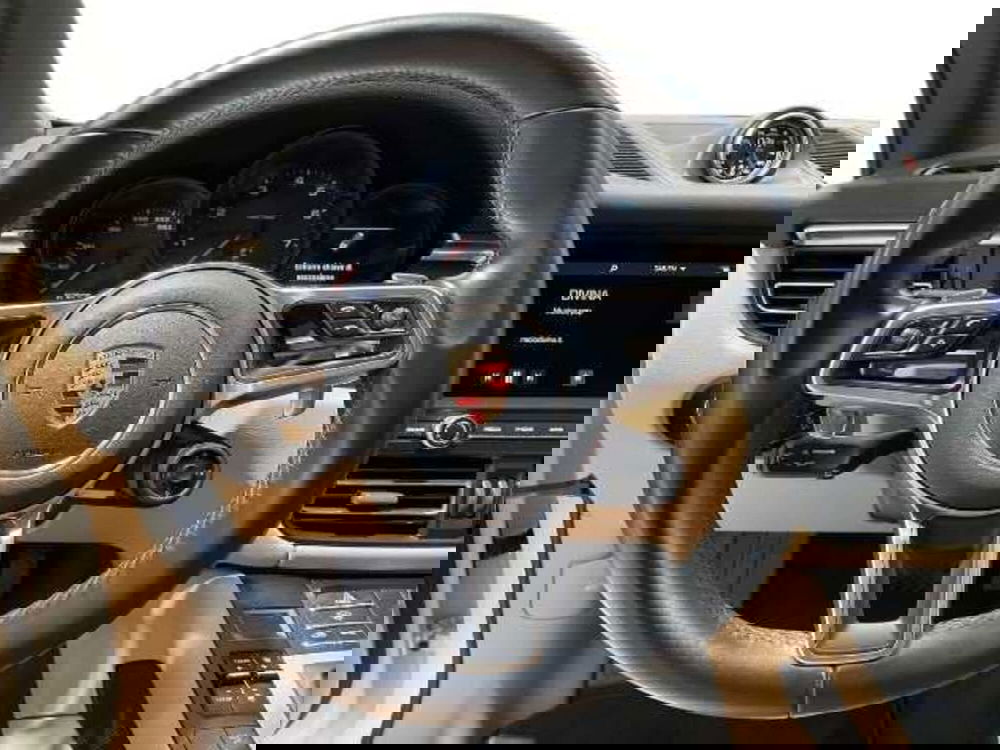 Porsche Macan usata a Pistoia (10)