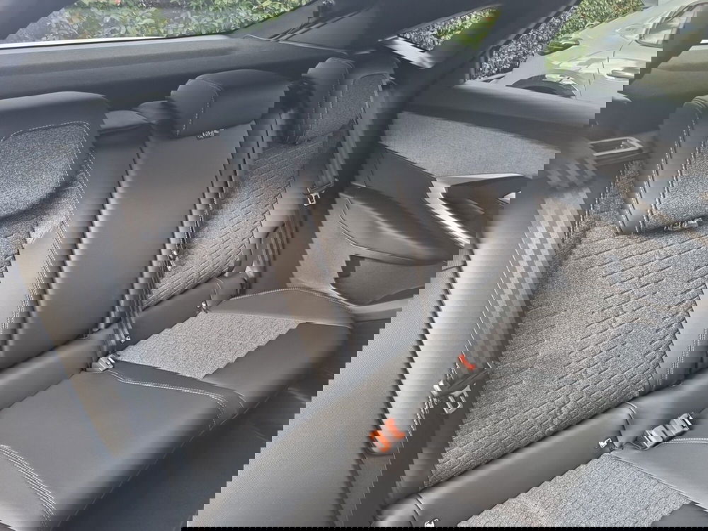 Peugeot 3008 nuova a Lucca (9)