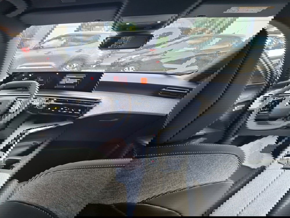 Peugeot 5008 nuova a Lucca (12)