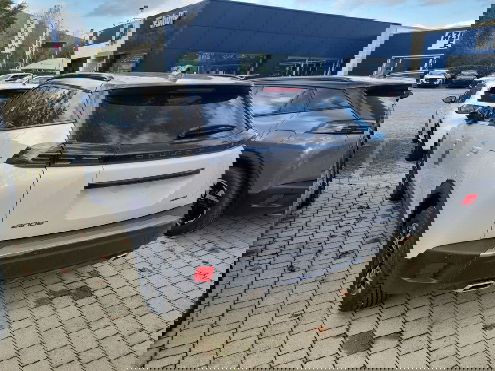 Peugeot 2008 nuova a Lucca (19)