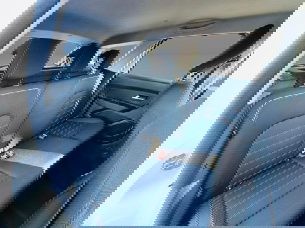 Dacia Duster usata a Firenze (9)