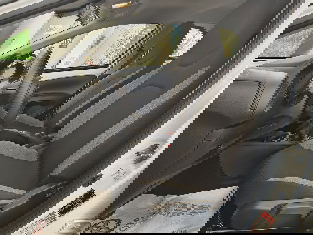 Toyota Aygo X usata a Catanzaro (14)