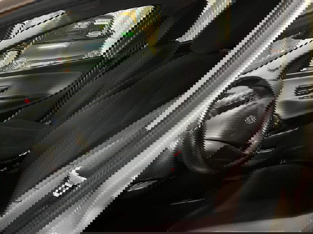 Lancia Ypsilon usata a Lucca (11)