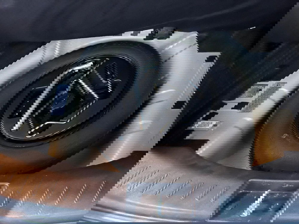 Lancia Ypsilon usata a Lucca (15)