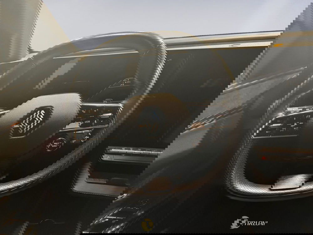 Renault Megane E-Tech Electric usata a Milano (16)