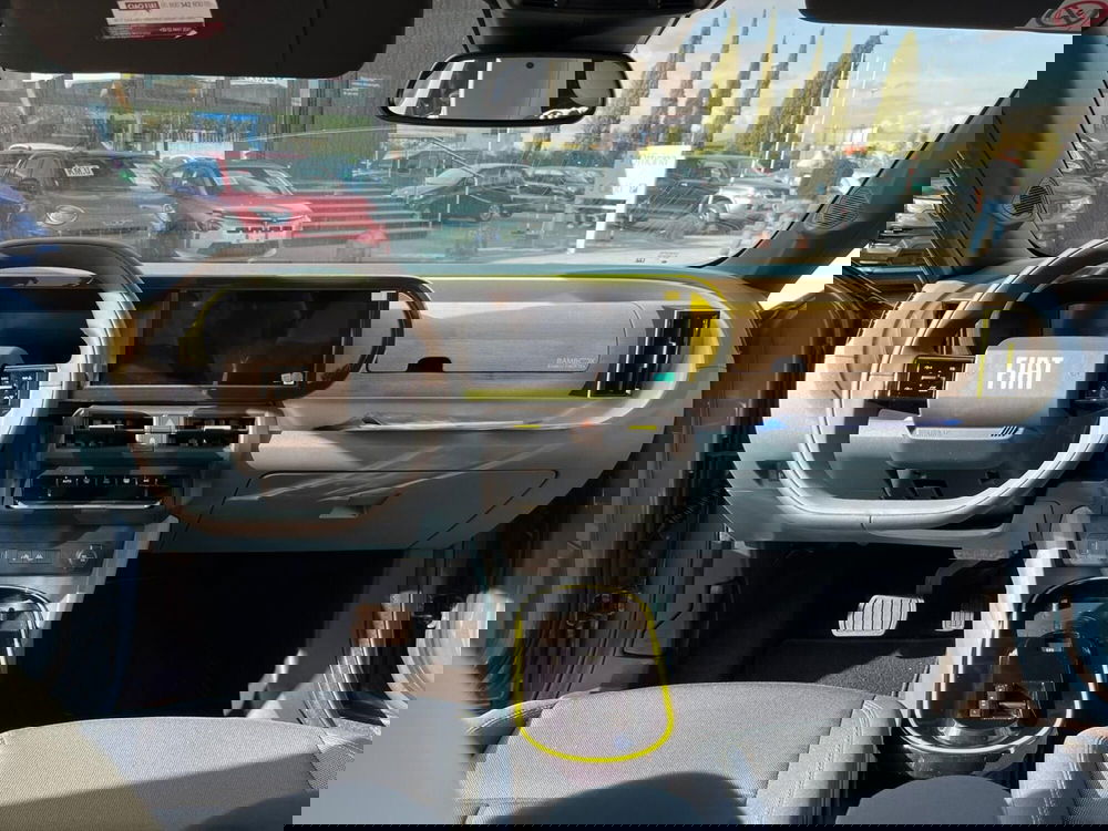 Fiat Grande Panda usata a Lucca (12)