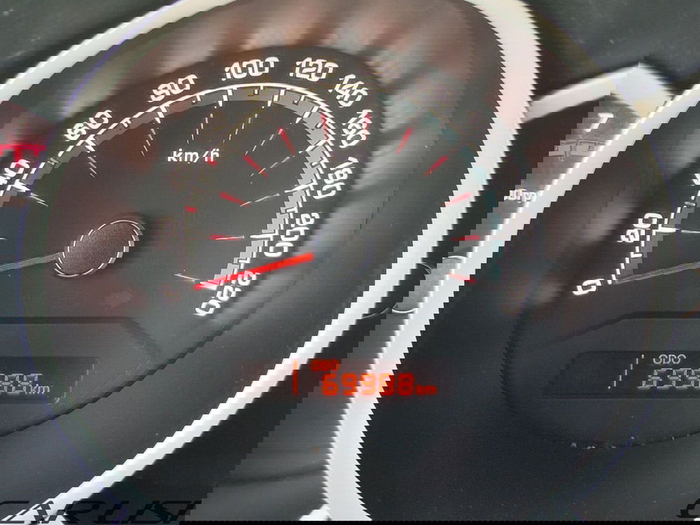 Kia Venga usata a Foggia (11)