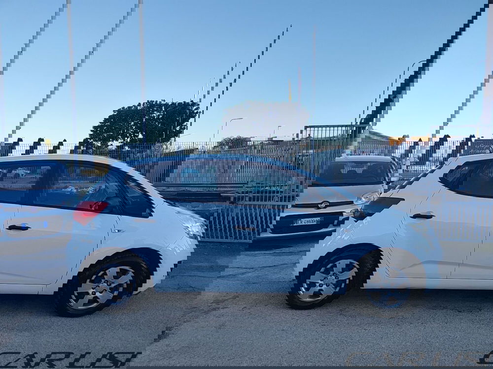 Kia Venga usata a Foggia (7)