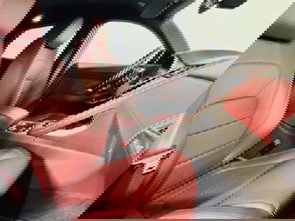 Jaguar E-Pace usata a Venezia (5)