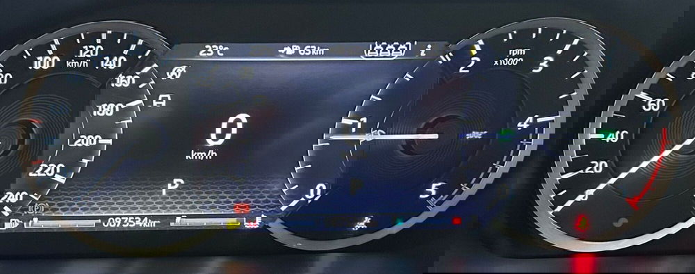 Land Rover Discovery Sport usata a Ferrara (10)