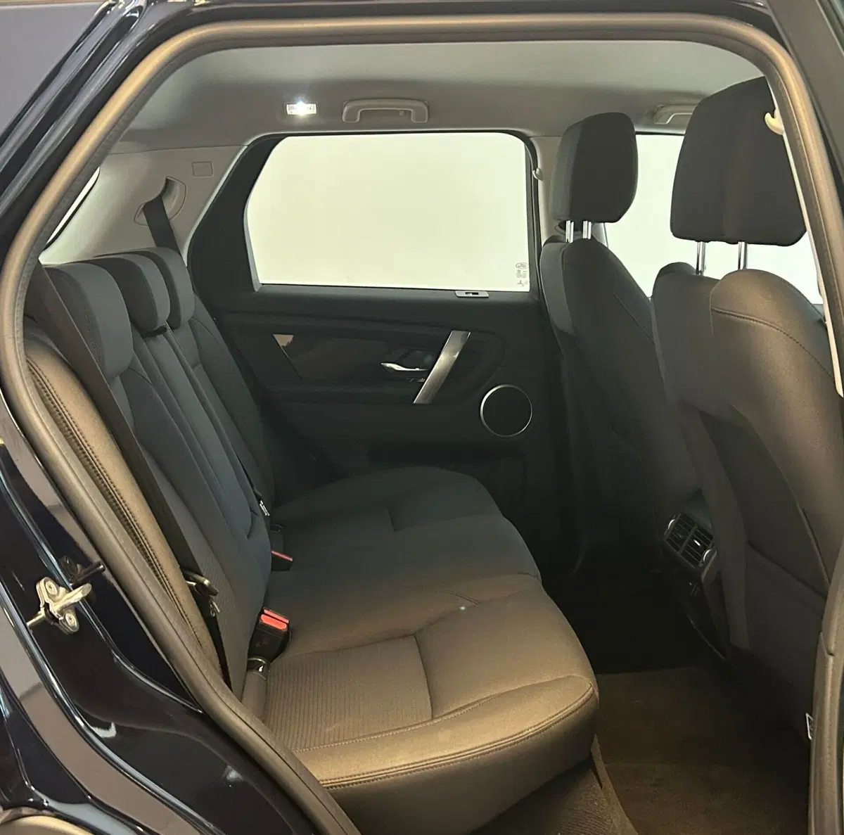 Land Rover Discovery Sport usata a Ferrara (5)
