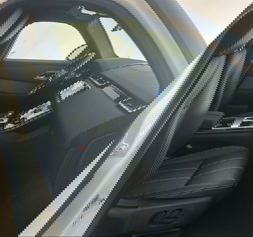 Land Rover Range Rover Velar usata a Ferrara (3)