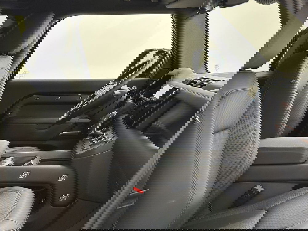 Land Rover Defender usata a Lodi (3)