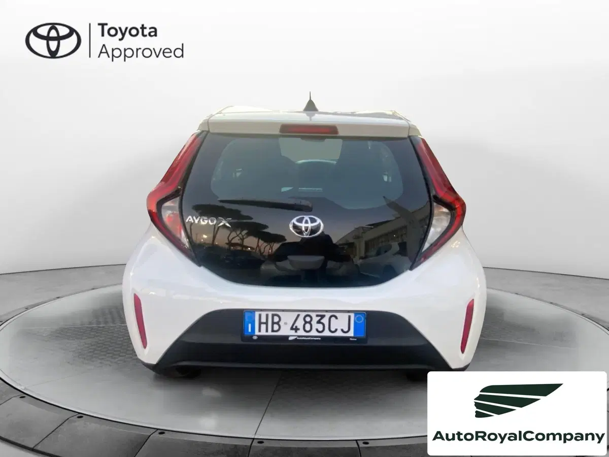 Toyota Aygo X nuova a Roma (6)