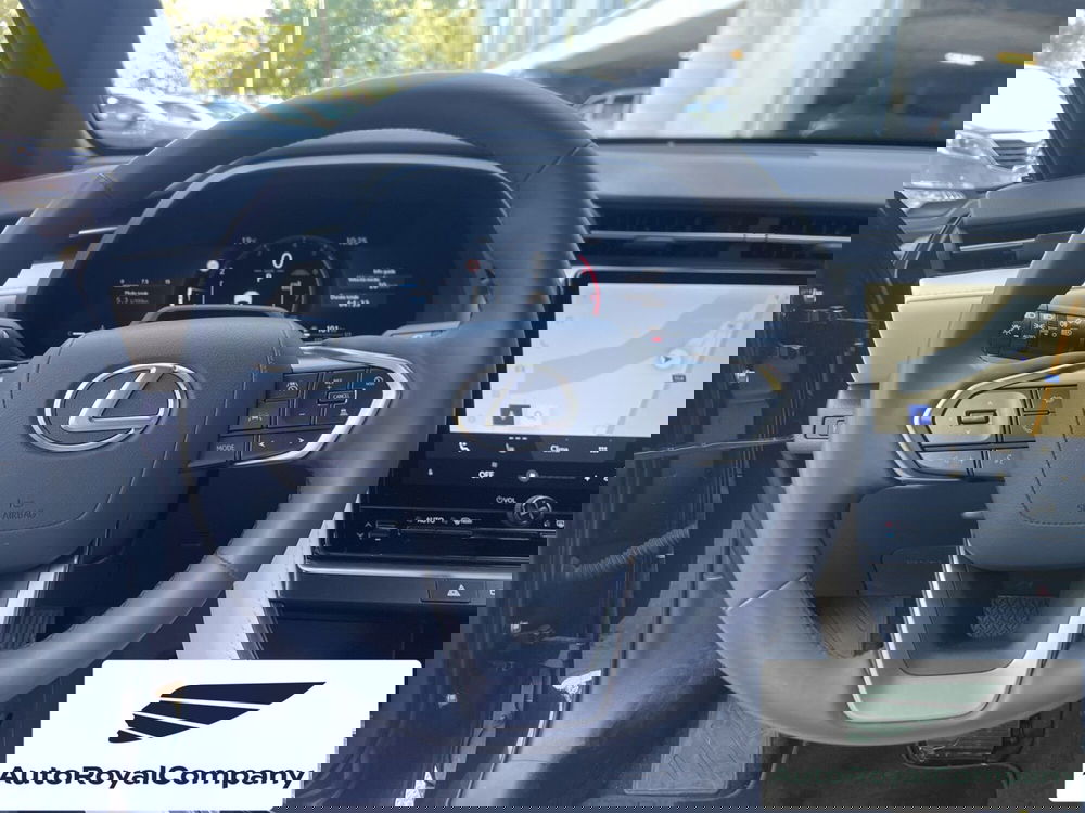 Lexus LBX usata a Roma (11)