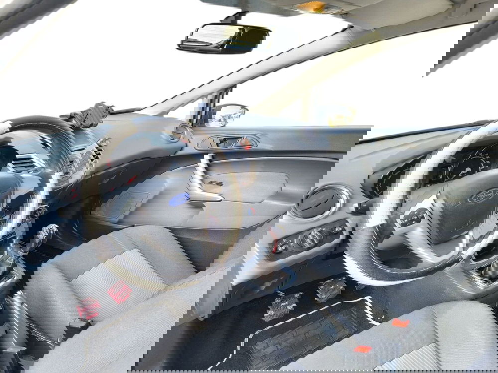 Ford Fiesta usata a Udine (9)