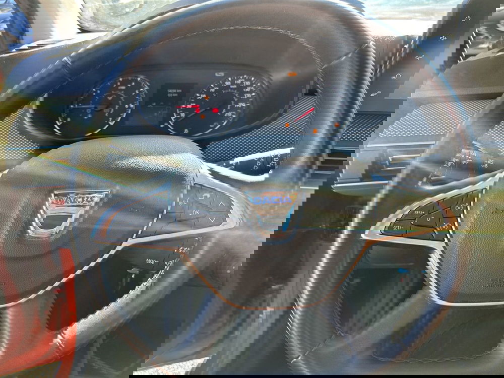 Dacia Jogger usata a Roma (14)