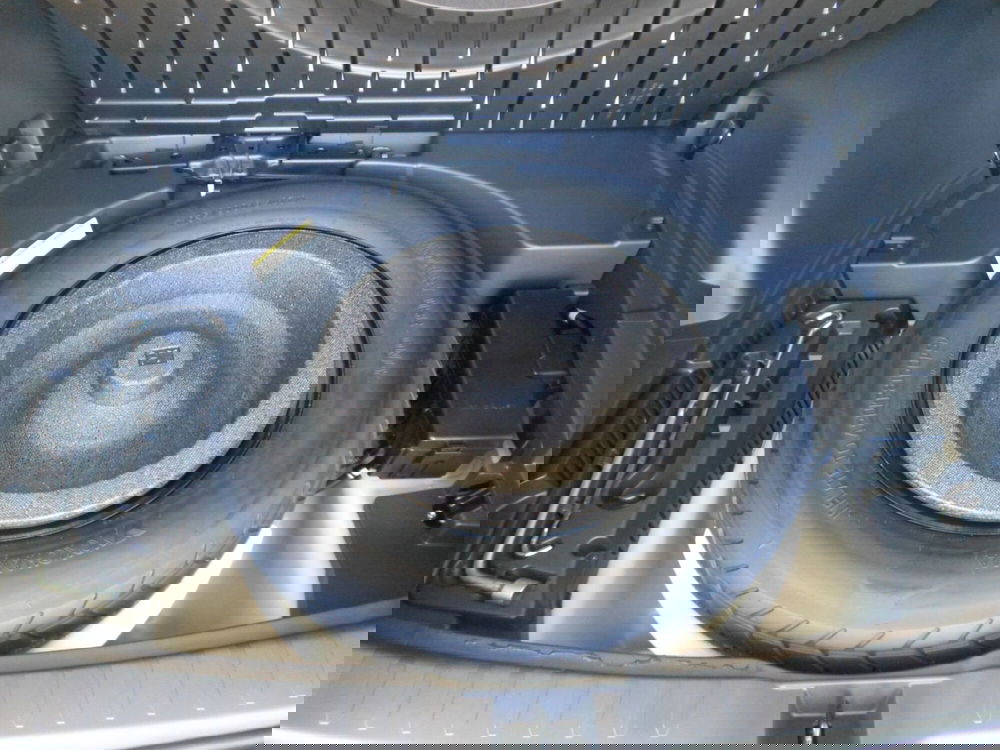 Suzuki Across nuova a L'Aquila (19)