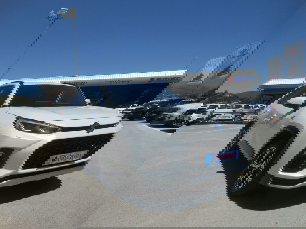 Suzuki Across nuova a L'Aquila (4)