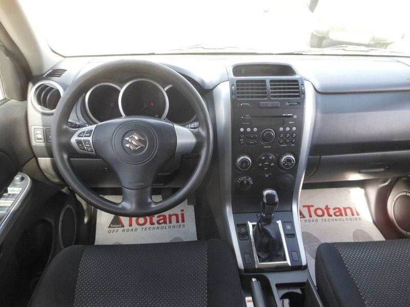 Suzuki Grand Vitara usata a L'Aquila (10)