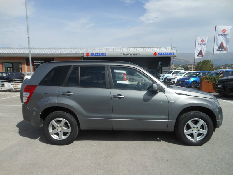 Suzuki Grand Vitara usata a L'Aquila (4)