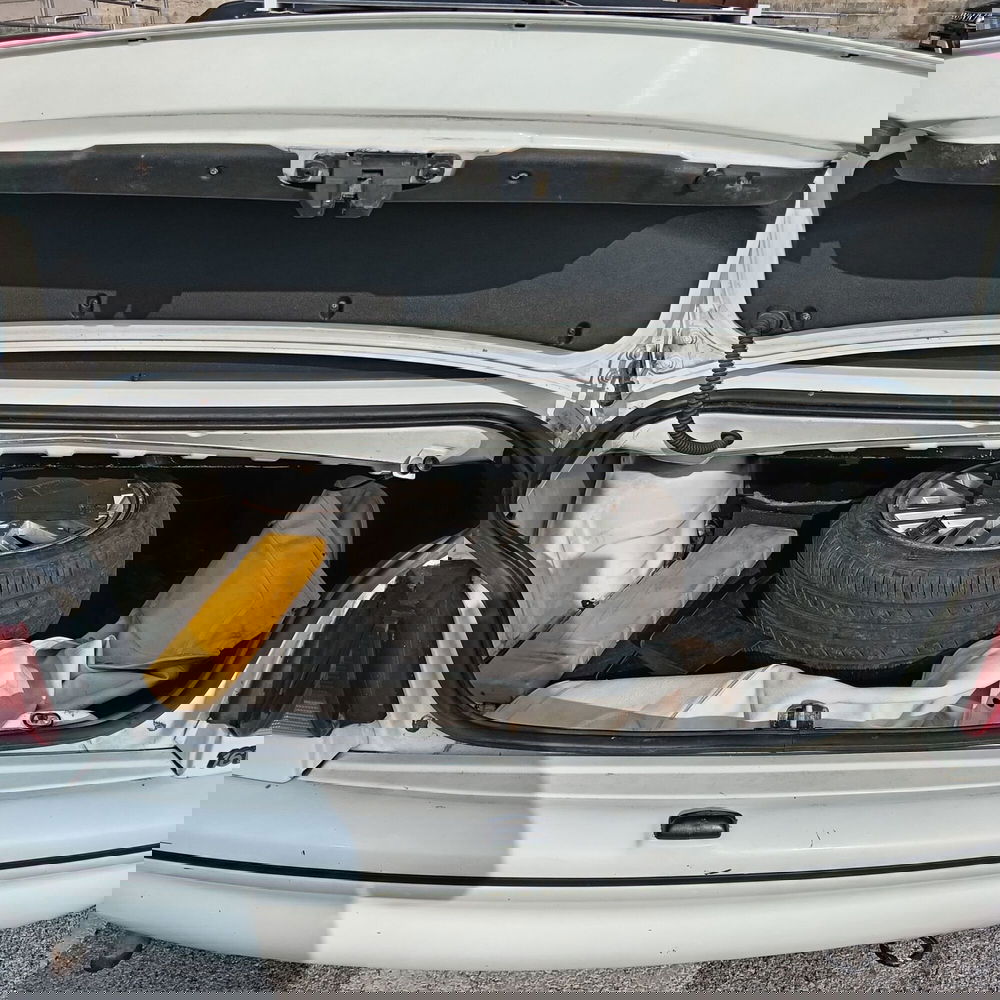 Ford Escort Cabrio usata a L'Aquila (18)