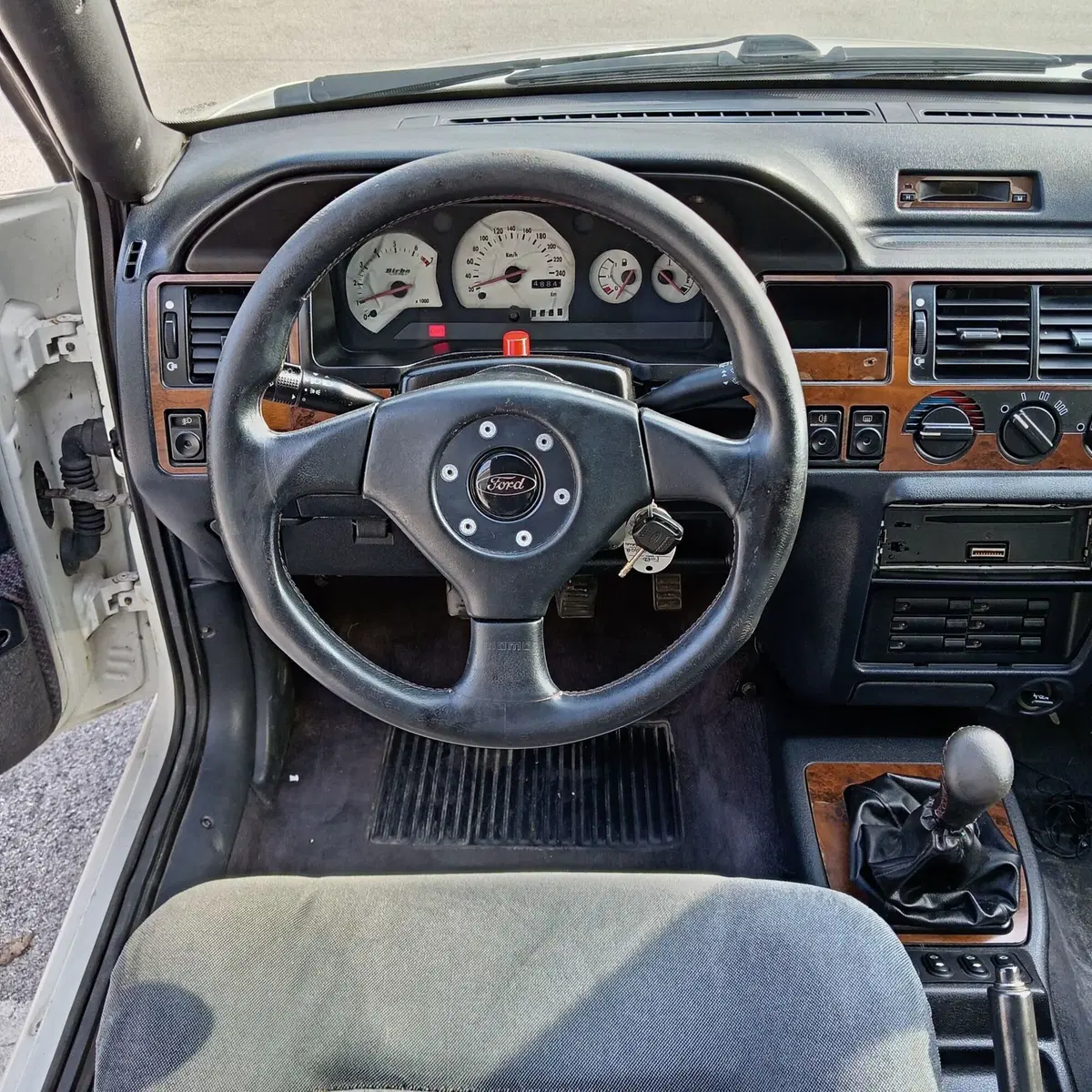 Ford Escort Cabrio usata a L'Aquila (7)