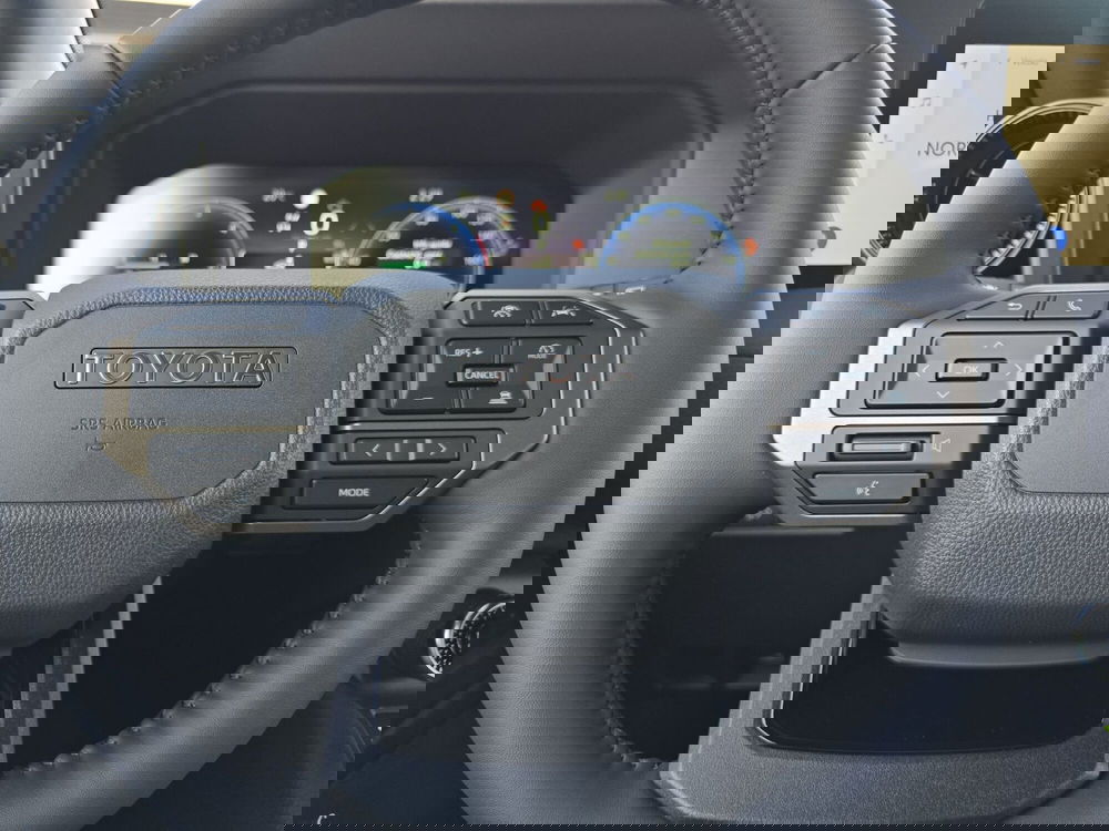 Toyota Land Cruiser nuova a L'Aquila (11)